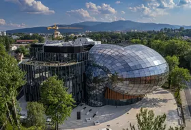 Biuro Cavatina Hall A