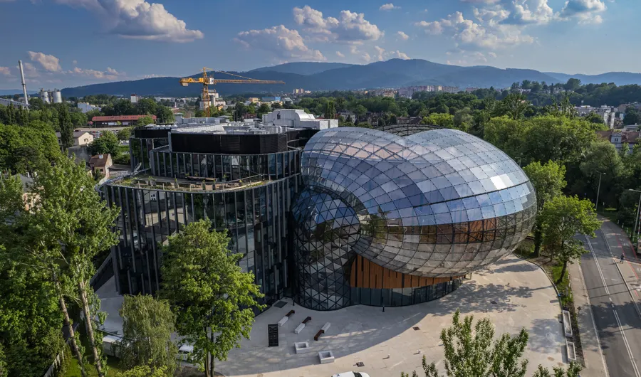 Biuro Cavatina Hall A