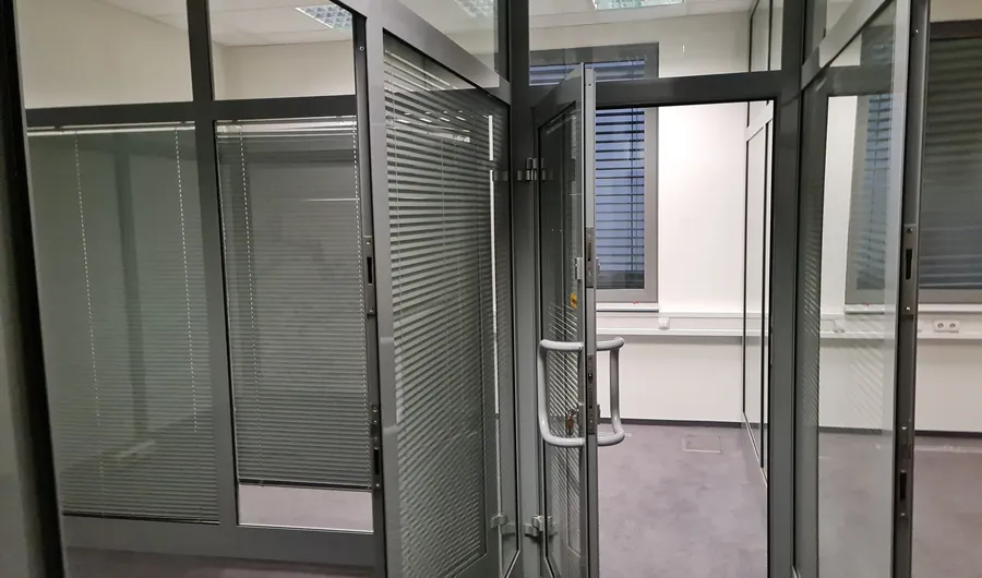 Biuro Galeria Krakowska Office