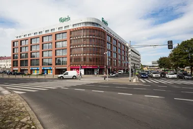 Nowe Garbary Office Centre