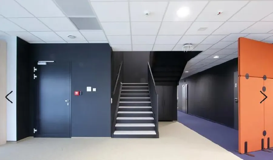 Biuro Fabryczna Office Park B1