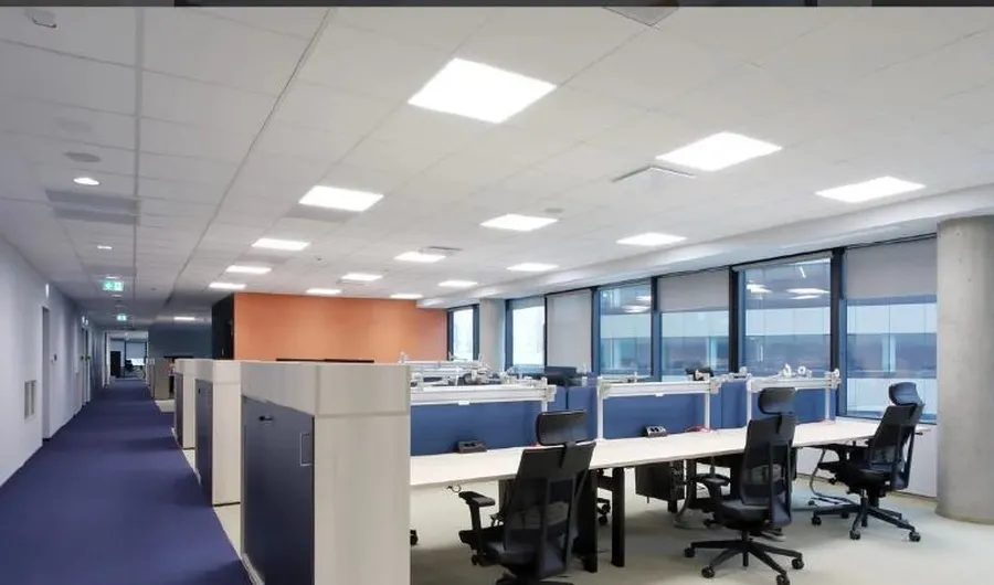 Biuro Fabryczna Office Park B1