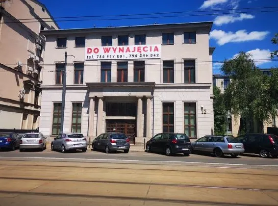 Biuro Warszawska 12