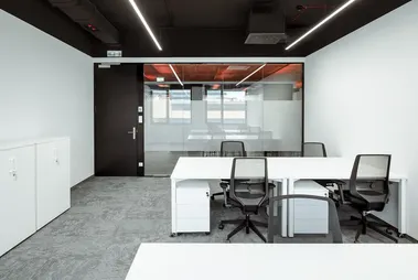 West 4 Business Hub I