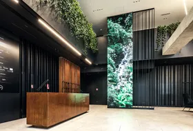 Biuro LIFE Building