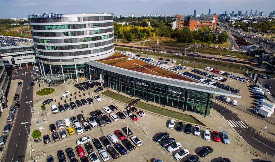 Biuro Mercedes Office Building