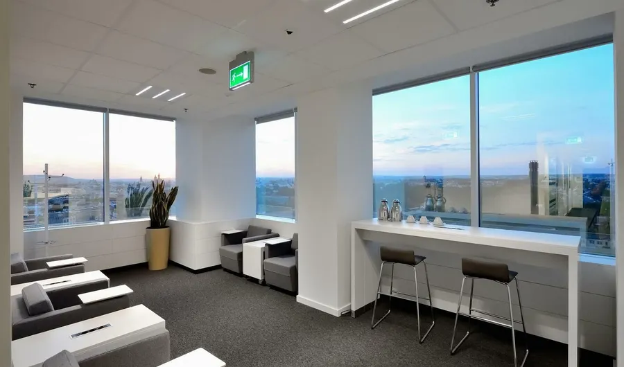 Biuro Fronton Office Center
