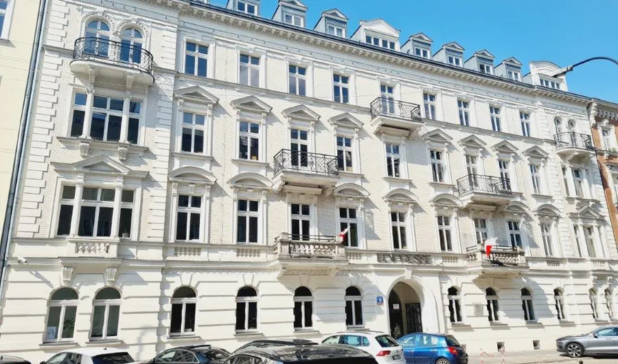 Biuro Kamienica Karskich
