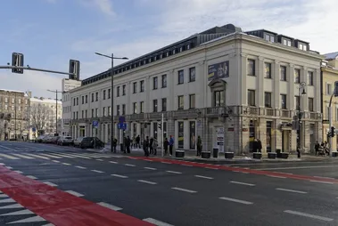 Biuro Nowy Świat 68