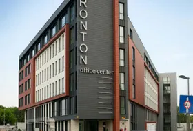 Biuro Fronton Office Center