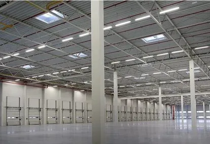 Magazyn West Park Ożarów