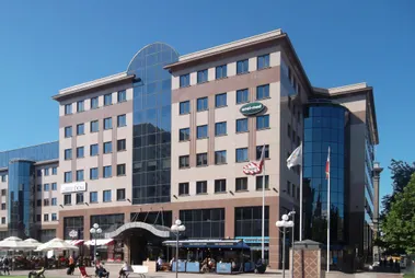 Atrium Plaza